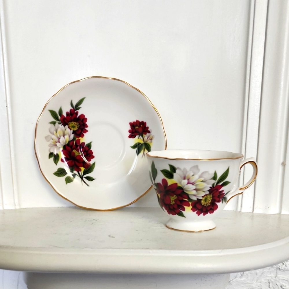 Royal Vale Bone China Peonies Tea Cup & Saucer England